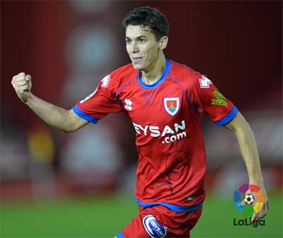 Joueur de la Numancia célébrant une action