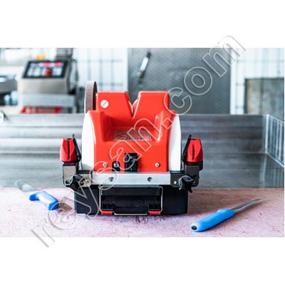 AFFUTEUSE DICK SM-111