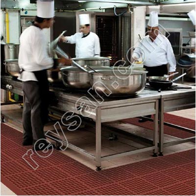 TAPIS ANTI-FATIGUE GRILLAGÉ