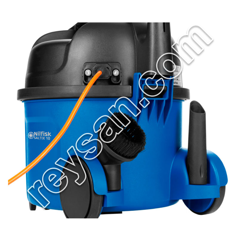 ASPIRATEUR NILFISK SALTIX10