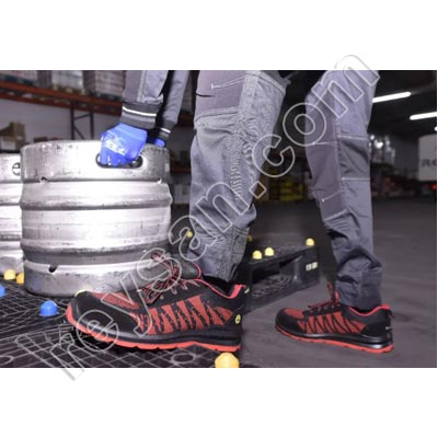 CHAUSSURE DE SÉCURITÉ NOIRE INDRA S3 RED