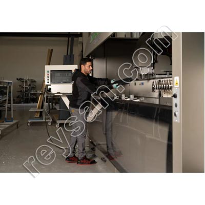 CHAUSSURE DE SÉCURITÉ NOIRE INDRA S3 RED